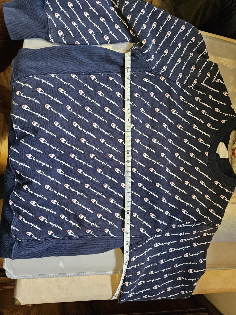 Champion Reverse Weave All Over Print Script Logo Crewneck Sweatshirt - - Picture 4 of 4